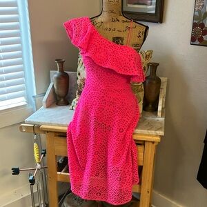 Elegant Lilly Pulitzer Pink Dress Mid Length one Shoulder Hot!